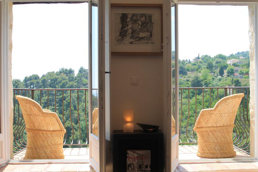Guest App'Art Apartment Турет-сюр-Лу Екстериор снимка